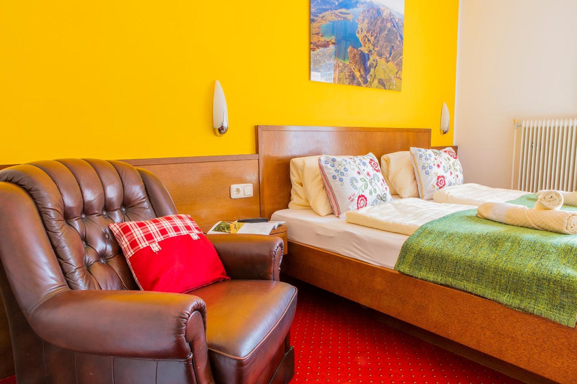 Hotel Garni Weberhausl Штробль Экстерьер фото